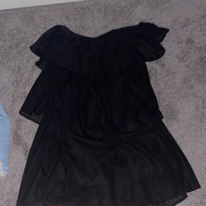 Pink lily,M, black